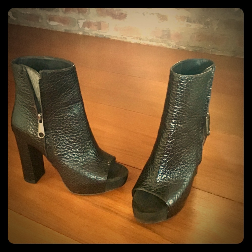 Brunello Cucinelli Monili Leather Peeptoe Boots